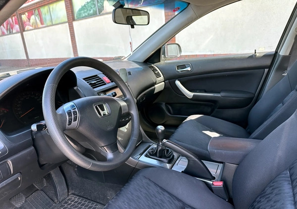 Honda Accord cena 12500 przebieg: 264000, rok produkcji 2004 z Bydgoszcz małe 106